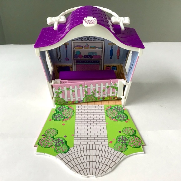 Breyer Pony Gals Travel Boutique Folding Case Play Set Building and Counter 2009 - Picture 5 of 11